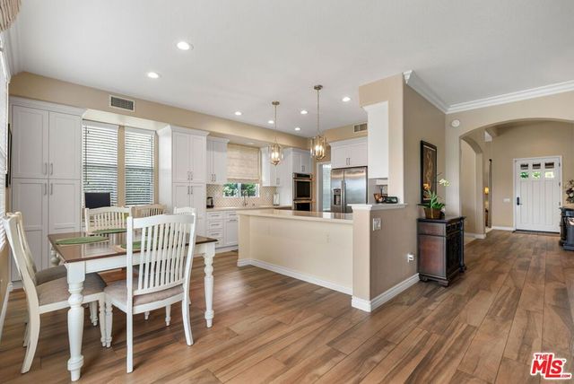 7276 Glenhaven Court, West Hills, CA 91307