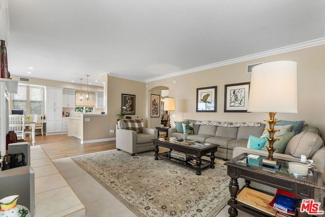 7276 Glenhaven Court, West Hills, CA 91307