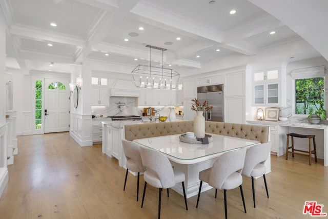 6227 W 5th Street, Los Angeles, CA 90048