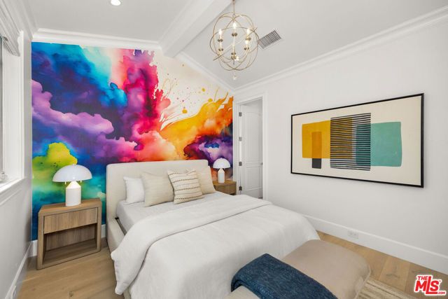 6227 W 5th Street, Los Angeles, CA 90048