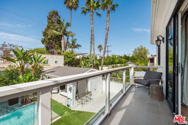 6227 W 5th Street, Los Angeles, CA 90048