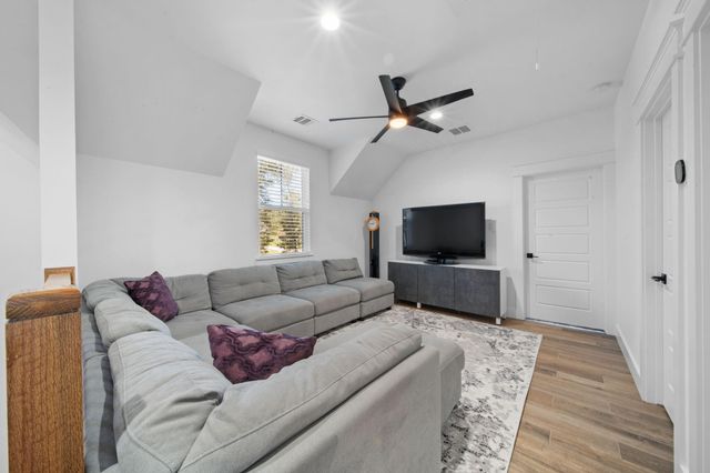 31 Quiet Springs Trail, Willis, TX 77378