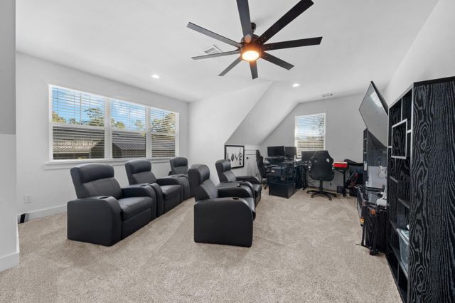 31 Quiet Springs Trail, Willis, TX 77378