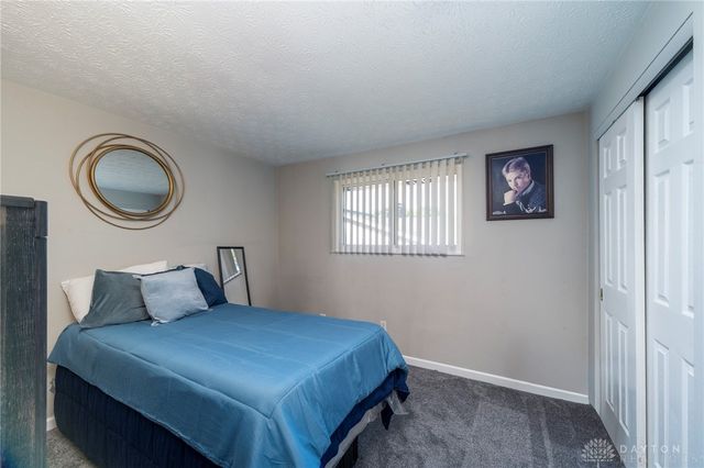 1172 Mint Springs Drive, Fairborn, OH 45324