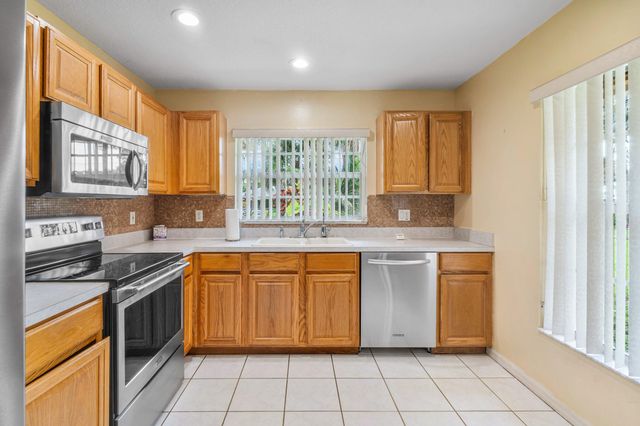 15592 99th Street N, West Palm Beach, FL 33412