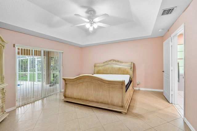 15592 99th Street N, West Palm Beach, FL 33412