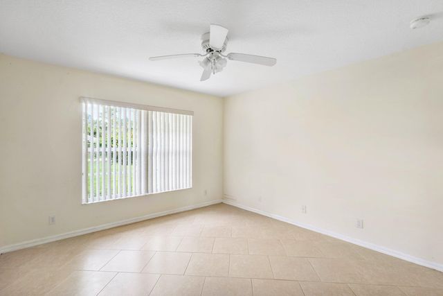 15592 99th Street N, West Palm Beach, FL 33412