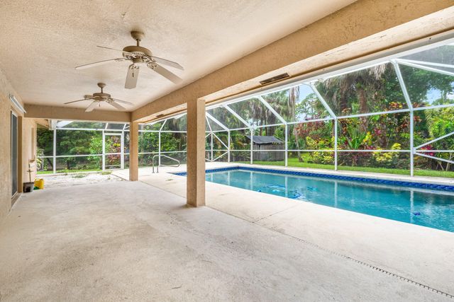 15592 99th Street N, West Palm Beach, FL 33412