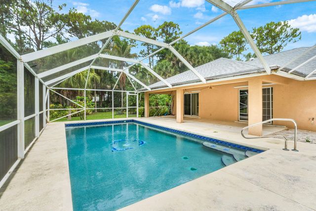 15592 99th Street N, West Palm Beach, FL 33412