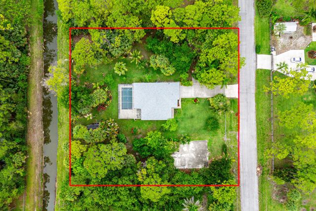 15592 99th Street N, West Palm Beach, FL 33412