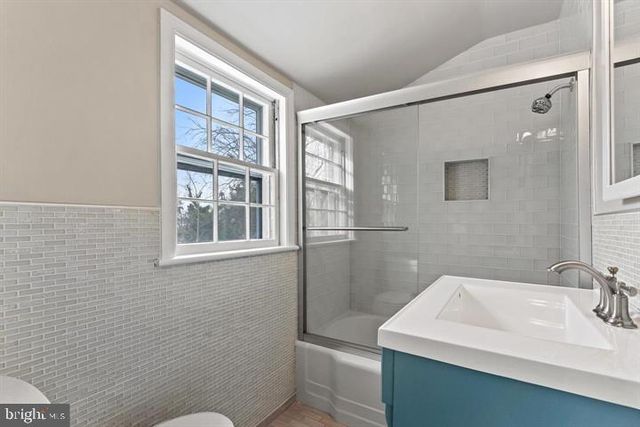 6419 HILLSIDE LN, Alexandria, VA 22306