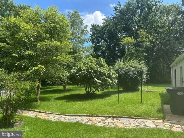 6419 HILLSIDE LN, Alexandria, VA 22306