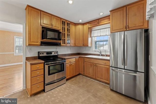 6419 HILLSIDE LN, Alexandria, VA 22306