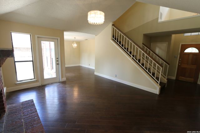 25114 SUMMIT CRK, San Antonio, TX 78258