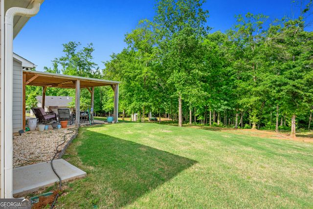 237 N Point Circle, Hartwell, GA 30643