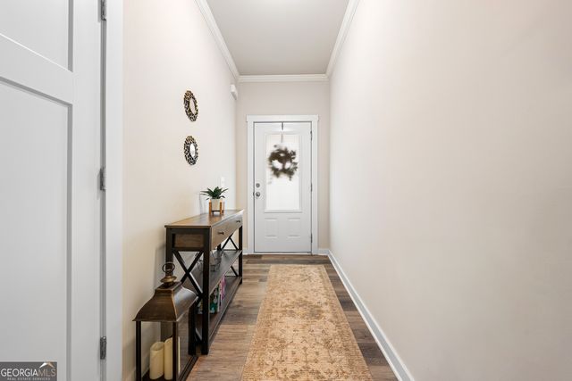 237 N Point Circle, Hartwell, GA 30643