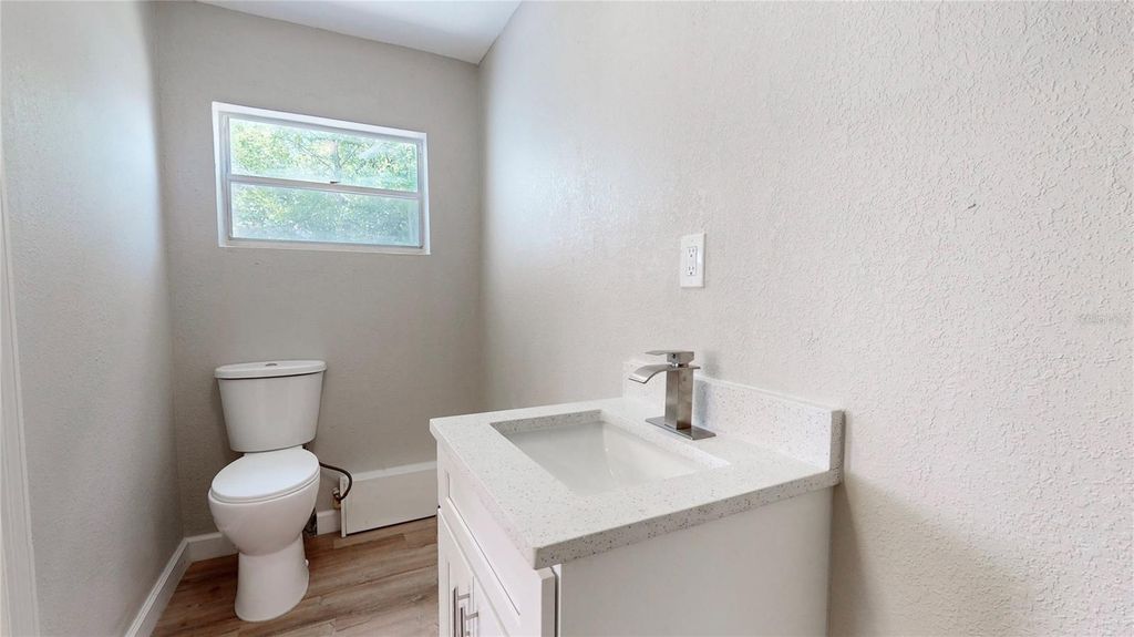 Image 15 of property listing at 505 FIELDER BOULEVARD, Sebring, FL 33870