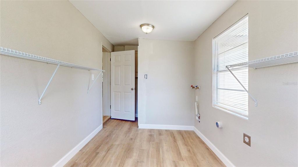 Image 17 of property listing at 505 FIELDER BOULEVARD, Sebring, FL 33870