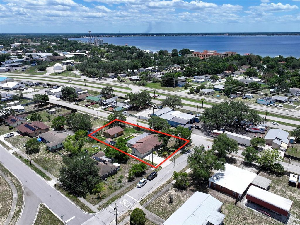 Image 44 of property listing at 505 FIELDER BOULEVARD, Sebring, FL 33870