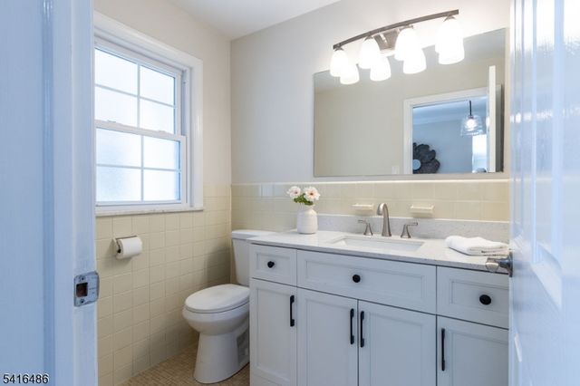 5 Saint Clair Rd, Harding Twp., NJ 07960