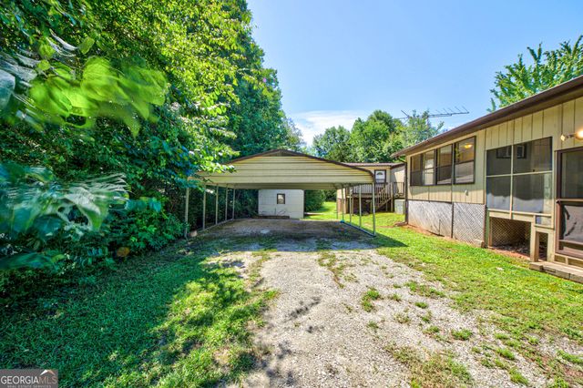 451 Defoor Road, Toccoa, GA 30577