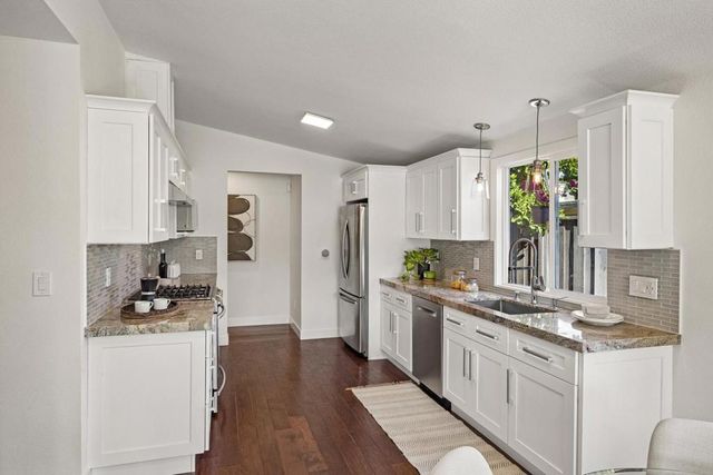 128 Bonny Street, Mountain View, CA 94043