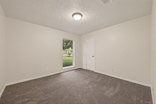 9 N Amburn Road, Texas City, TX 77591