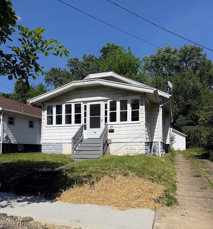 751 Merton Avenue, Akron, OH 44306