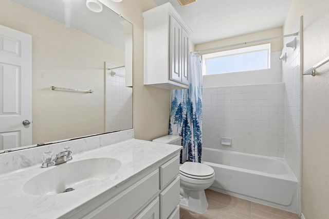 17509 Village DR, Dripping Springs, TX 78620