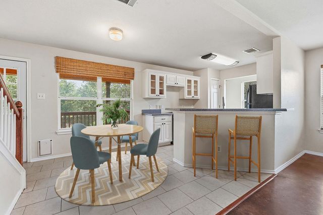17509 Village DR, Dripping Springs, TX 78620