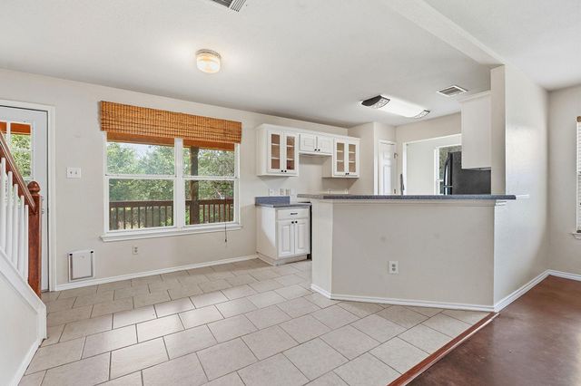 17509 Village DR, Dripping Springs, TX 78620