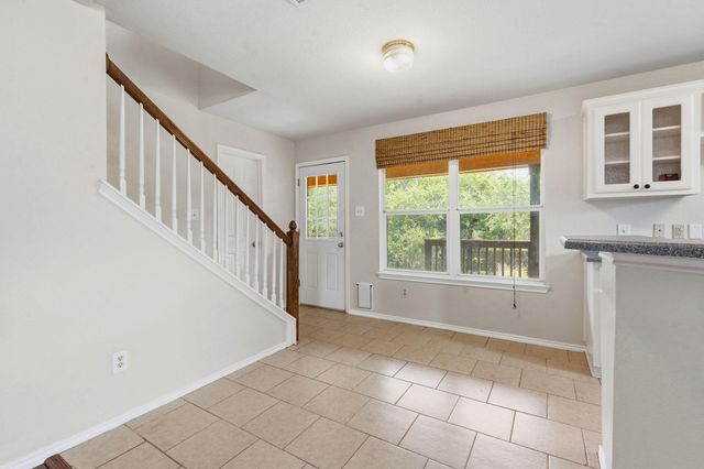 17509 Village DR, Dripping Springs, TX 78620