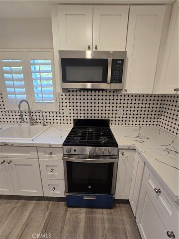 18546 Elkwood Street, Reseda, CA 91335