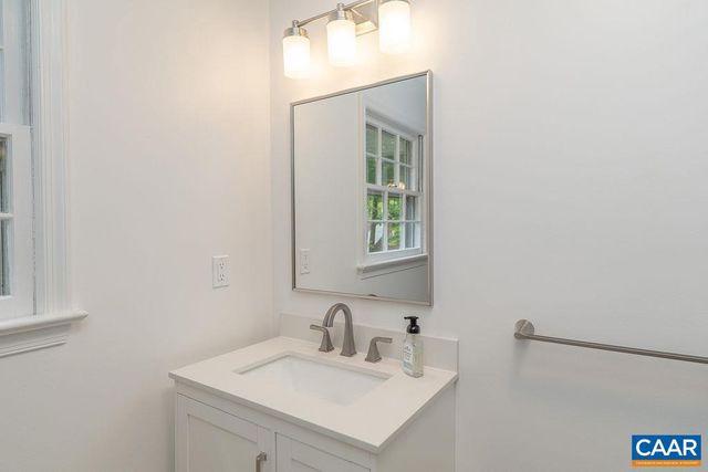 505 EASTBROOK DR, Charlottesville, VA 22901