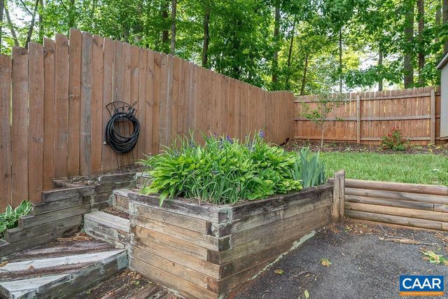 505 EASTBROOK DR, Charlottesville, VA 22901