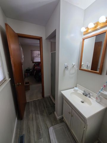 1227 W Fultz, Wichita, KS 67217