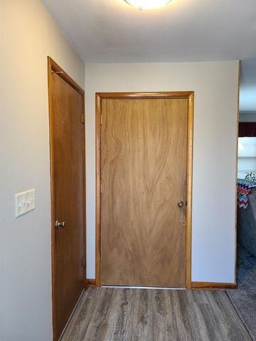 1227 W Fultz, Wichita, KS 67217