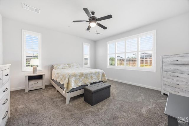 9824 Fort Sanders Avenue, Bakersfield, CA 93311