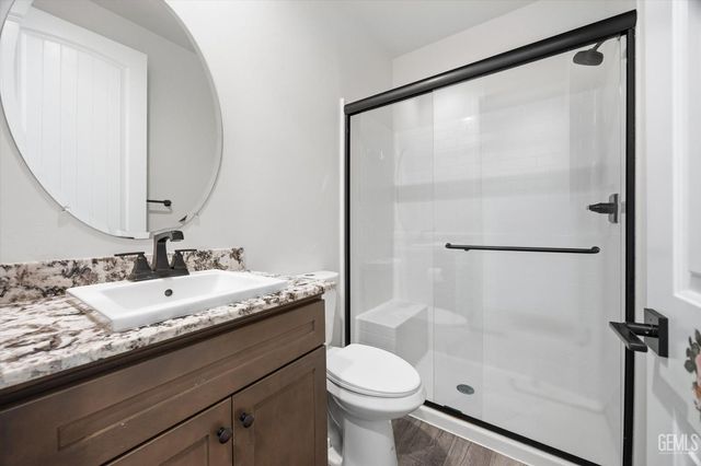9824 Fort Sanders Avenue, Bakersfield, CA 93311