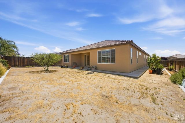 9824 Fort Sanders Avenue, Bakersfield, CA 93311