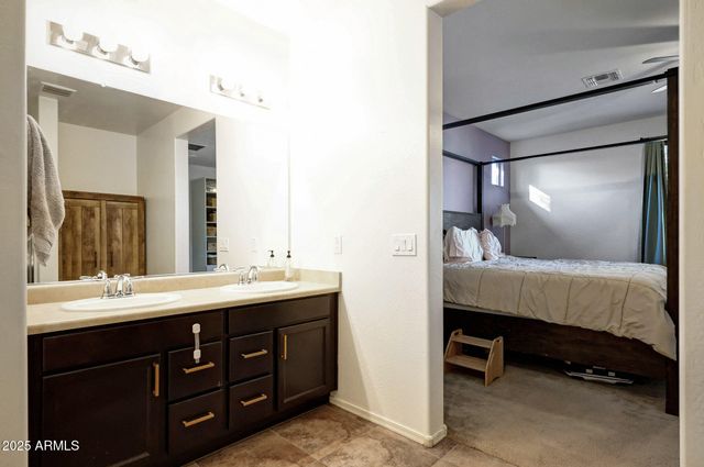 12210 W BOHNE Street, Tolleson, AZ 85353