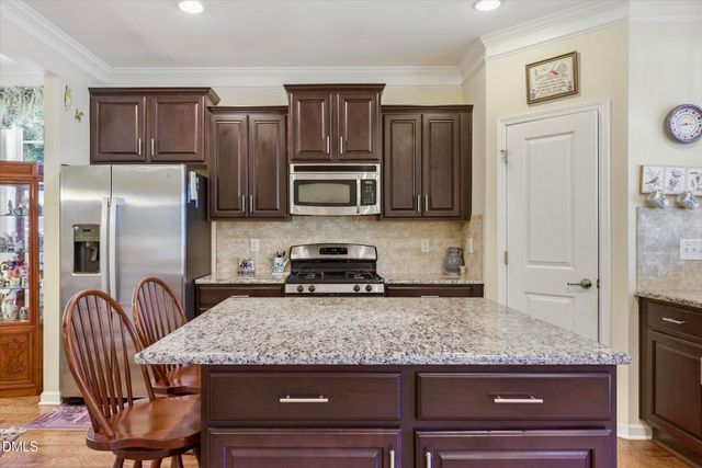 112 Somers Lane, Clayton, NC 27527