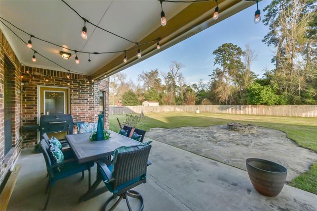 22618 Pineleigh Court, Tomball, TX 77375