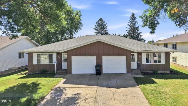 507/509 Interstate Avenue E, Bismarck, ND 58503 property photo