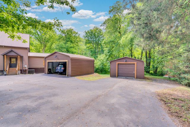 825 Shady Pl, Smithville, TN 37166