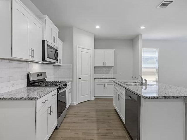 5229 Boulder Valley Drive, Fort Worth, TX 76179