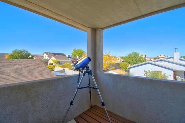 9615 Tristani Road SW, Albuquerque, NM 87121