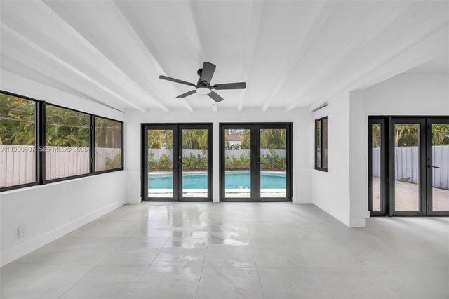 880 NE 72nd Ter, Miami, FL 33138