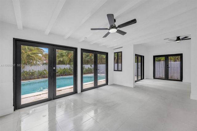 880 NE 72nd Ter, Miami, FL 33138