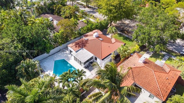 880 NE 72nd Ter, Miami, FL 33138